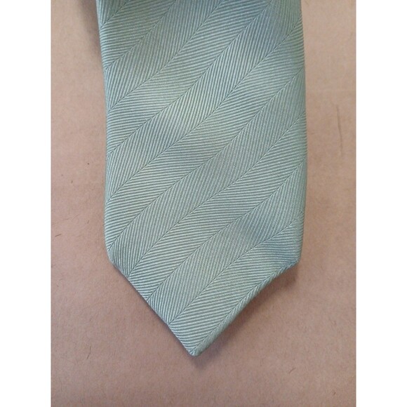 The Tie Bar Mens Neck Tie 100% Silk Sage Green 59" X 2.75" - Picture 2 of 6